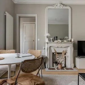 Appartement Charming Parisian - 50 M2 - Trendy 9th District