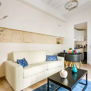 Appartamento Marais Saint Paul Ecouffes With Ac